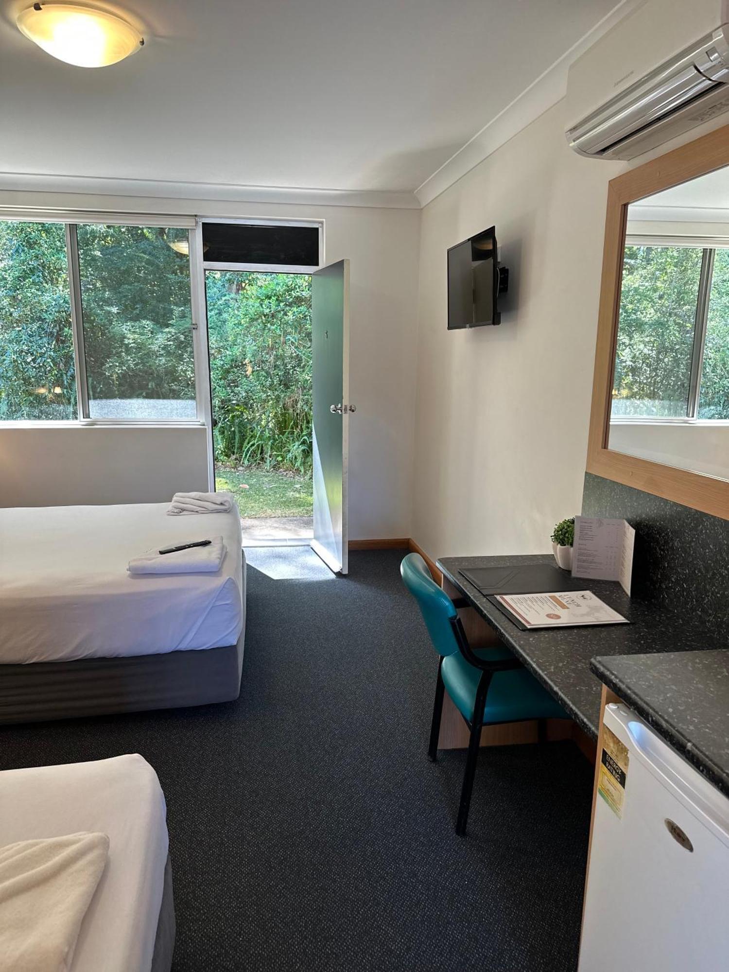 Bull And Bush Hotel Medowie Dış mekan fotoğraf